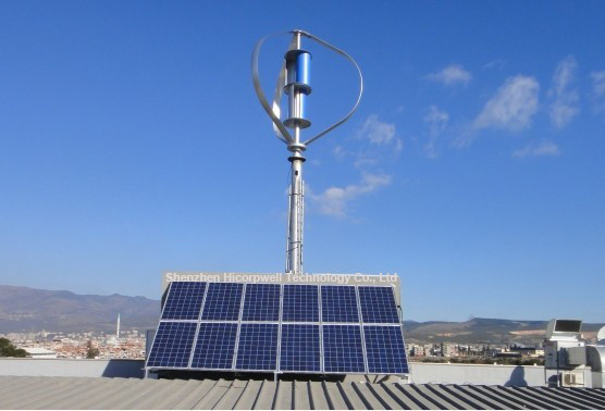 エネルギー太陽風の雑種のパワー系統のための風によって運転されるタービン発電機