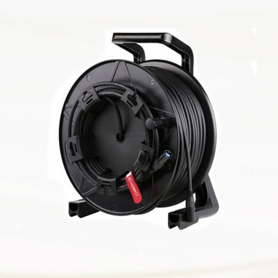 黒い戦術キャット6ケーブル